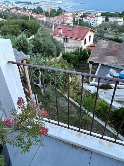 Superbe Terrasse Avec Vue Panoramique Sur La Mer Μασσαλία Εξωτερικό φωτογραφία